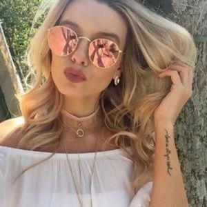 Meet your Posher, Jessika